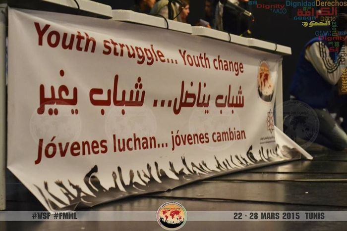 142781802319tunisi-gioventu-700x467