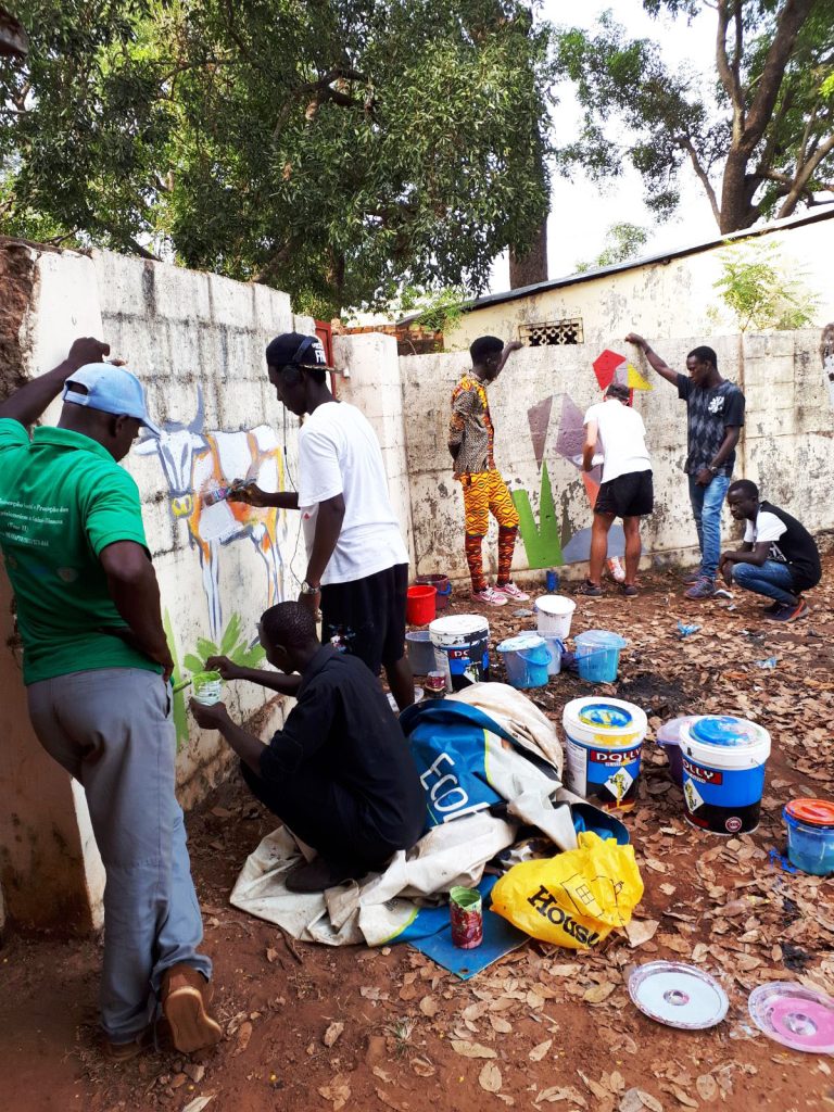 street art pittura Mani Tese Guinea Bissau 2017