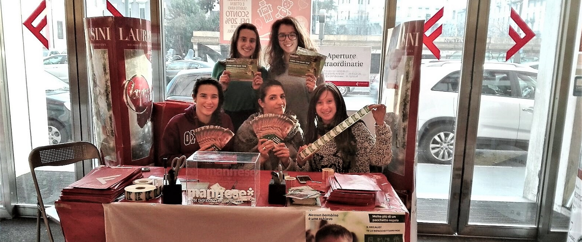 MPDUPR feltrinelli_mani tese