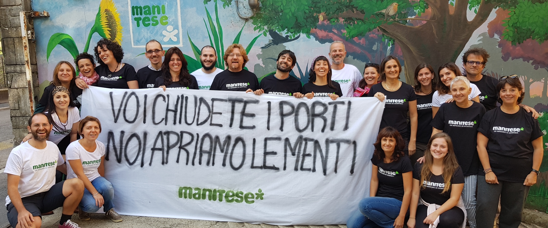 voi chiudete i porti noi apriamo le menti_cover_mani tese_2018