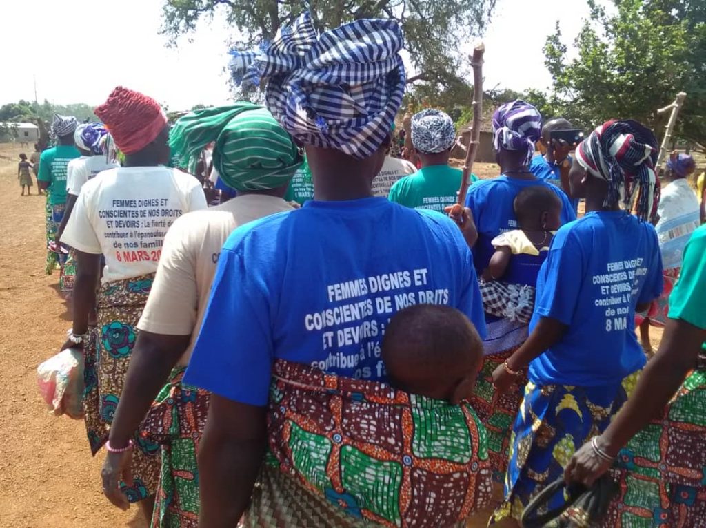 corteo donne 8 marzo benin mani tese 2019 (4)