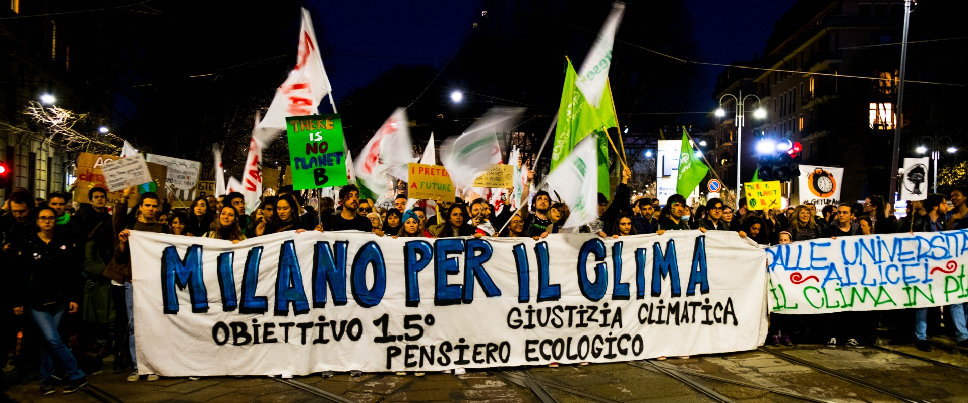 Milano per il clima mani tese 2019