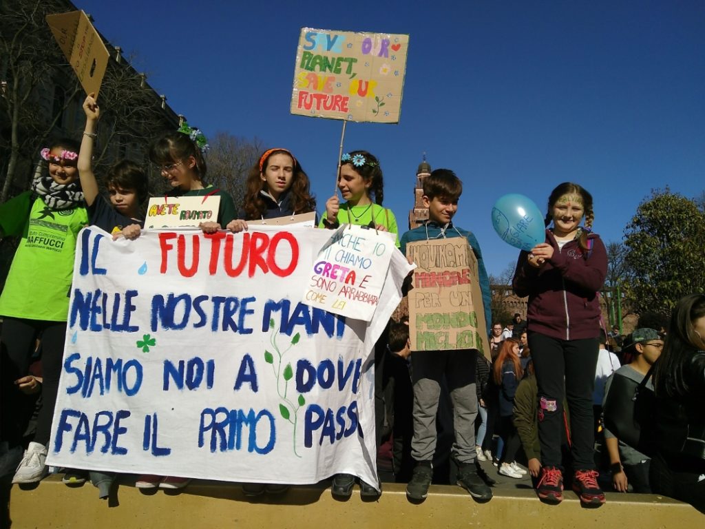 il futuro è nelle nostre mani mani tese 2019