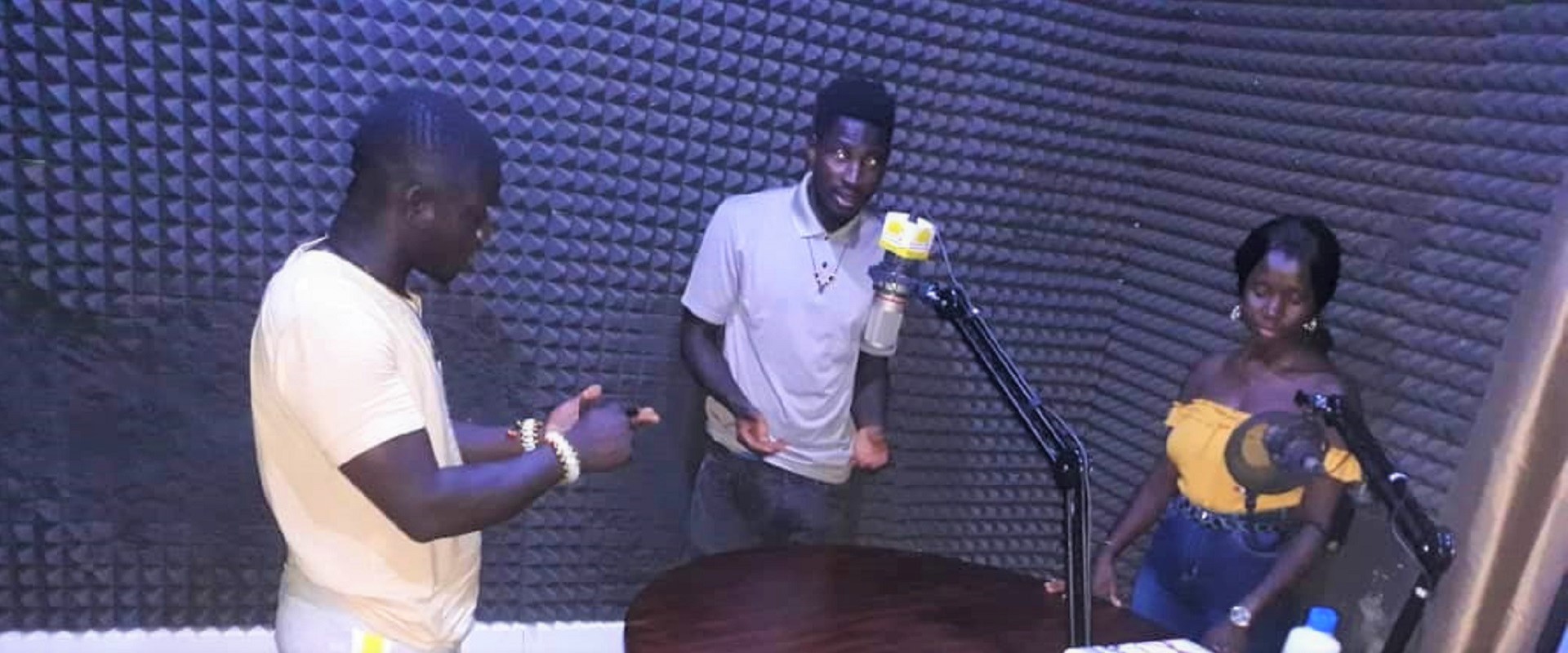 In Guinea Bissau facciamo prevenzione al coronavirus con la radio_cover
