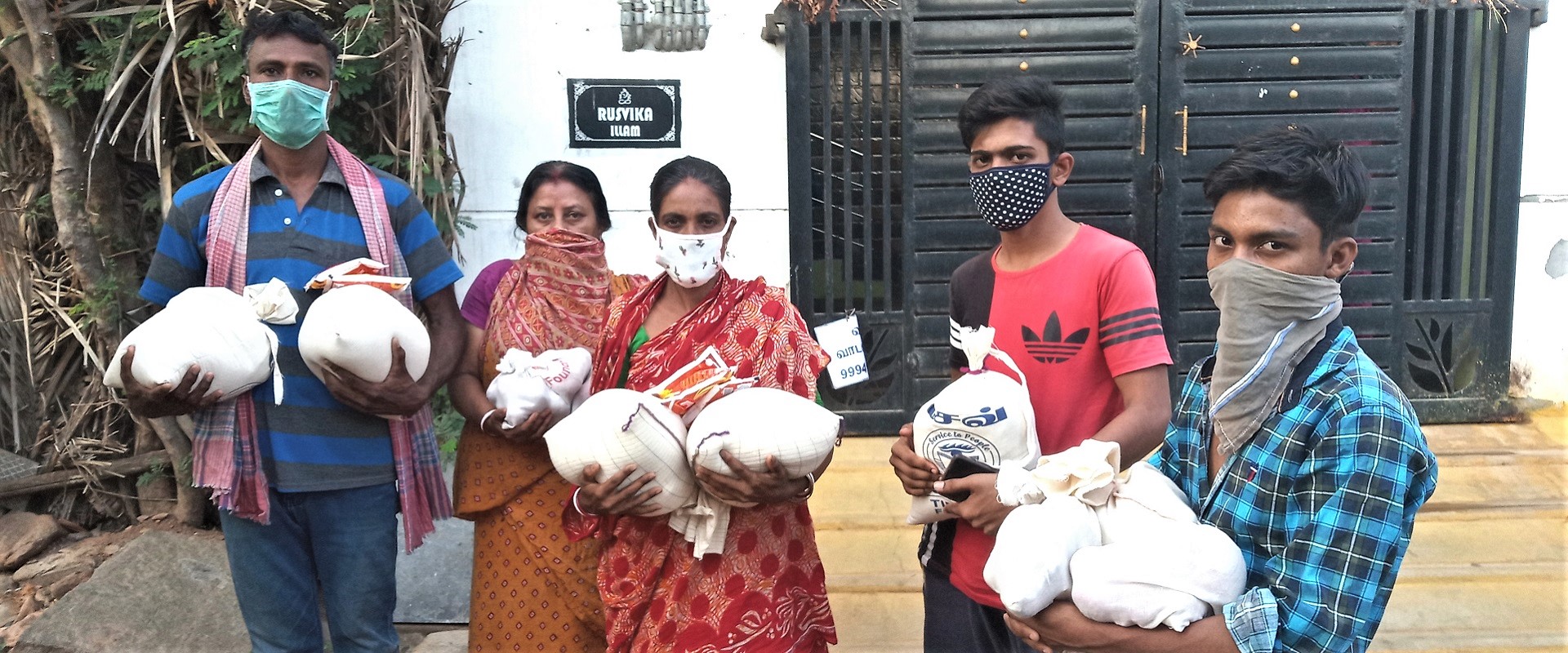 tamil nadu cibo famiglie in difficoltà_mani tese 2020_cover