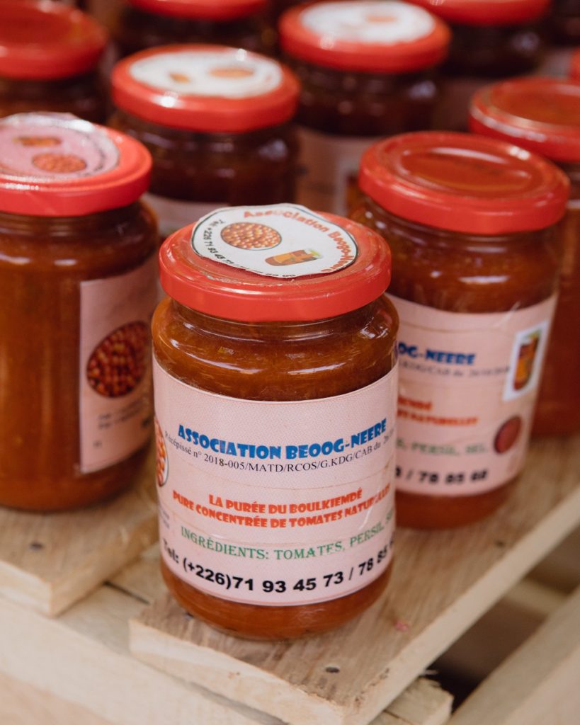 conserva di pomodori sarina beog neere burkina faso mani tese 2020