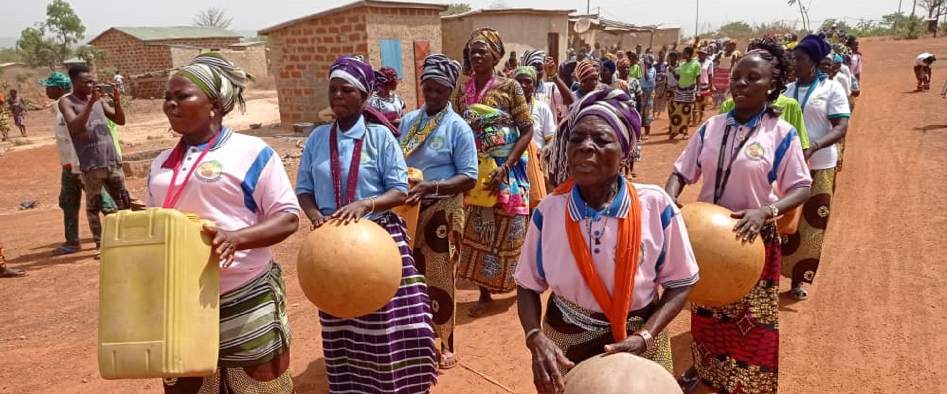 8 marzo 2022 benin mani tese