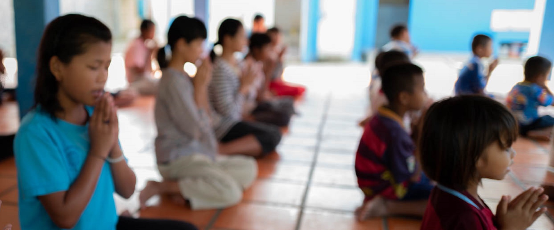 storia bambina cambogia mani tese 2022